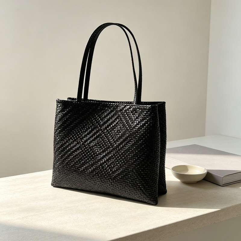 Mendy Genuine Leather Woven Pi - đánh giá và giá Leatherwork Designs